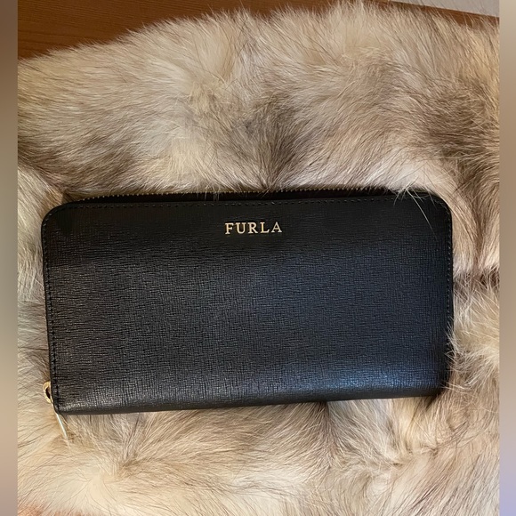 Furla Handbags - Furla Babylon Continental Wallet Saffiano Leather